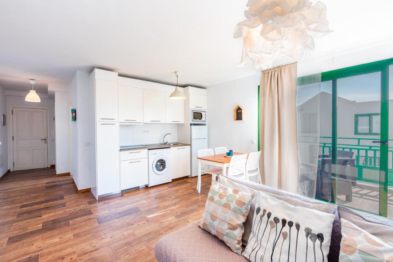 Vivienda Vacacional Namana Beach Costa Teguise Eksteriør bilde